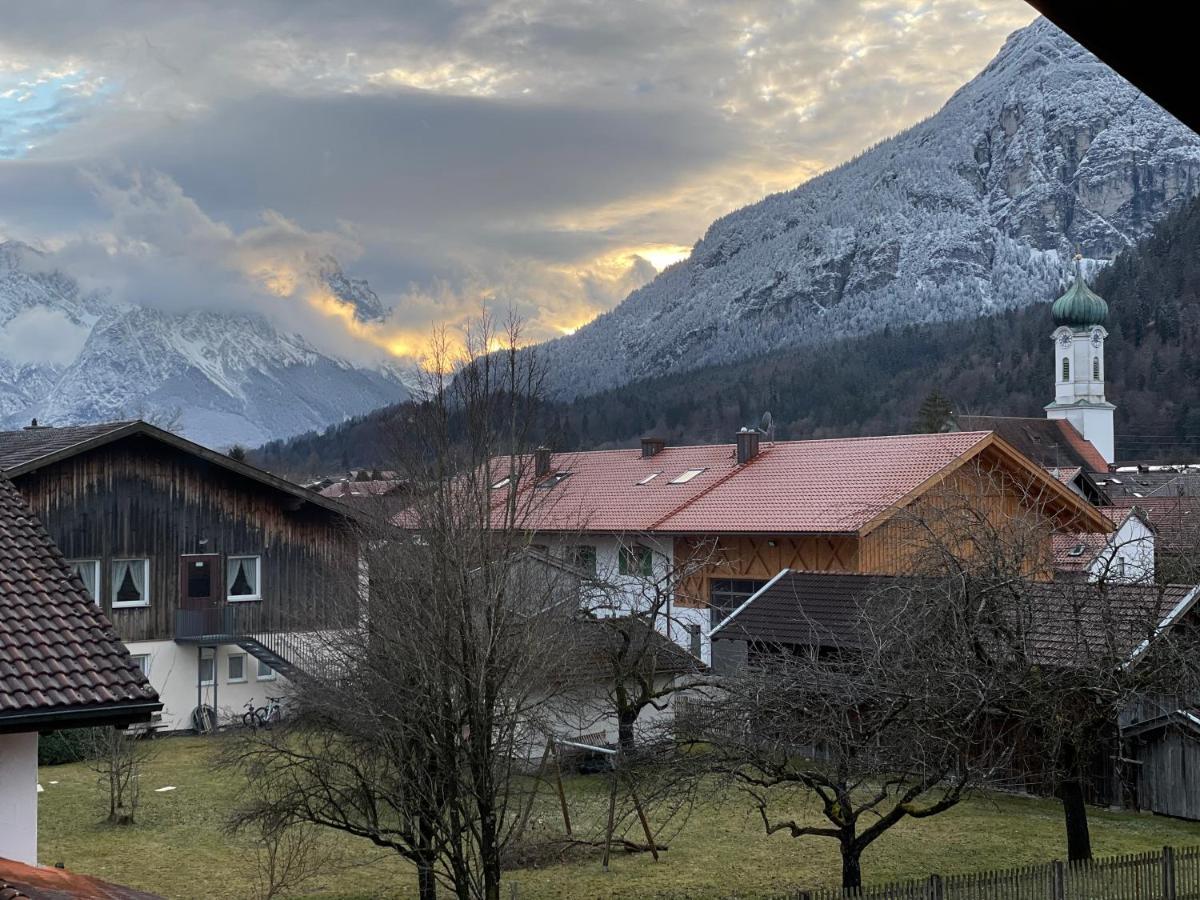 Dachgeschosswohnung Mit Traumhaftem Zugspitzblick Bei Garmisch Farchant Exteriér fotografie
