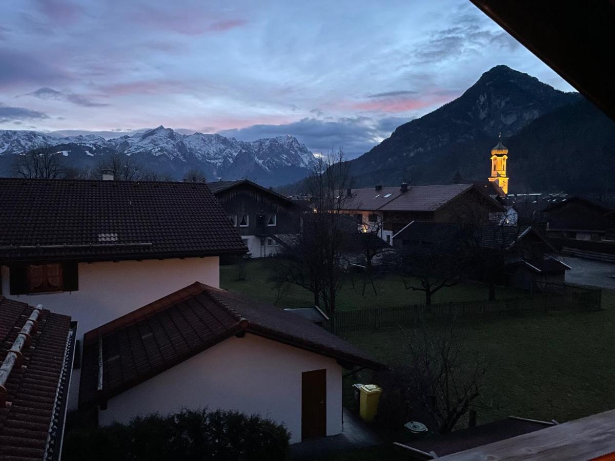 Dachgeschosswohnung Mit Traumhaftem Zugspitzblick Bei Garmisch Farchant Exteriér fotografie